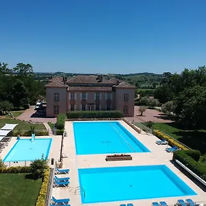 *** Holiday park Chateau De Barbet France